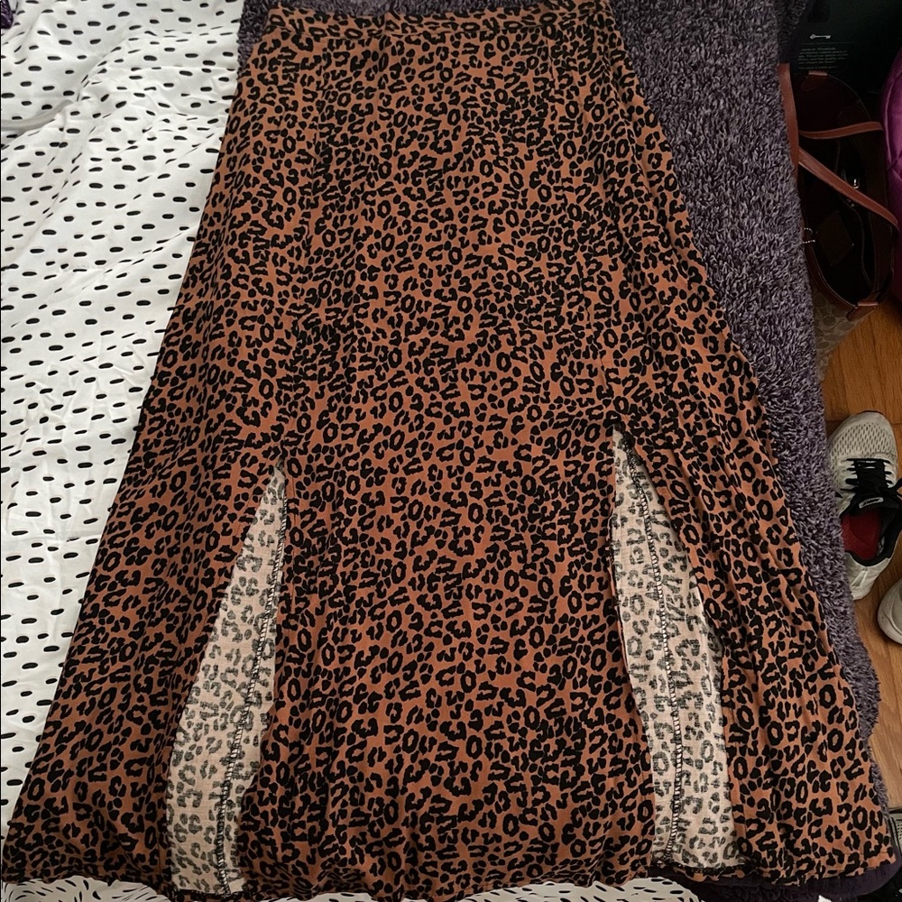 American Eagle Cheetah Print Midi Skirt